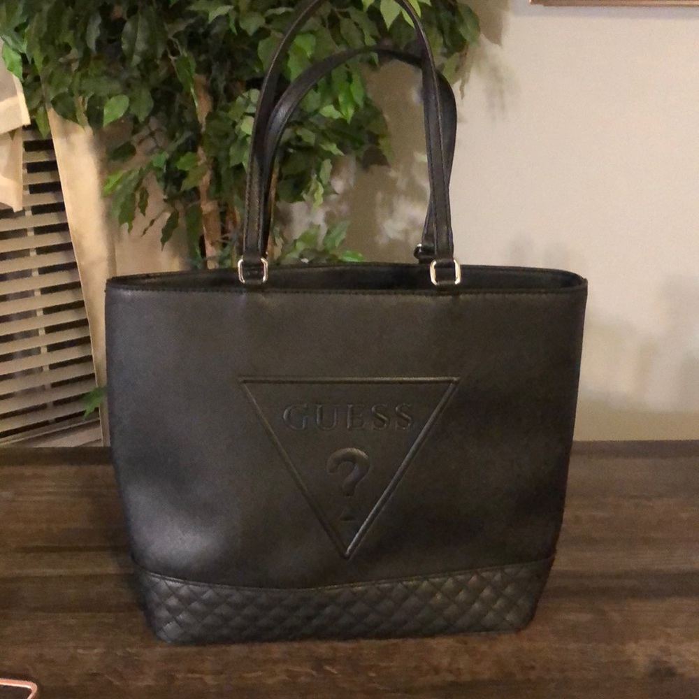 Guess tote bag